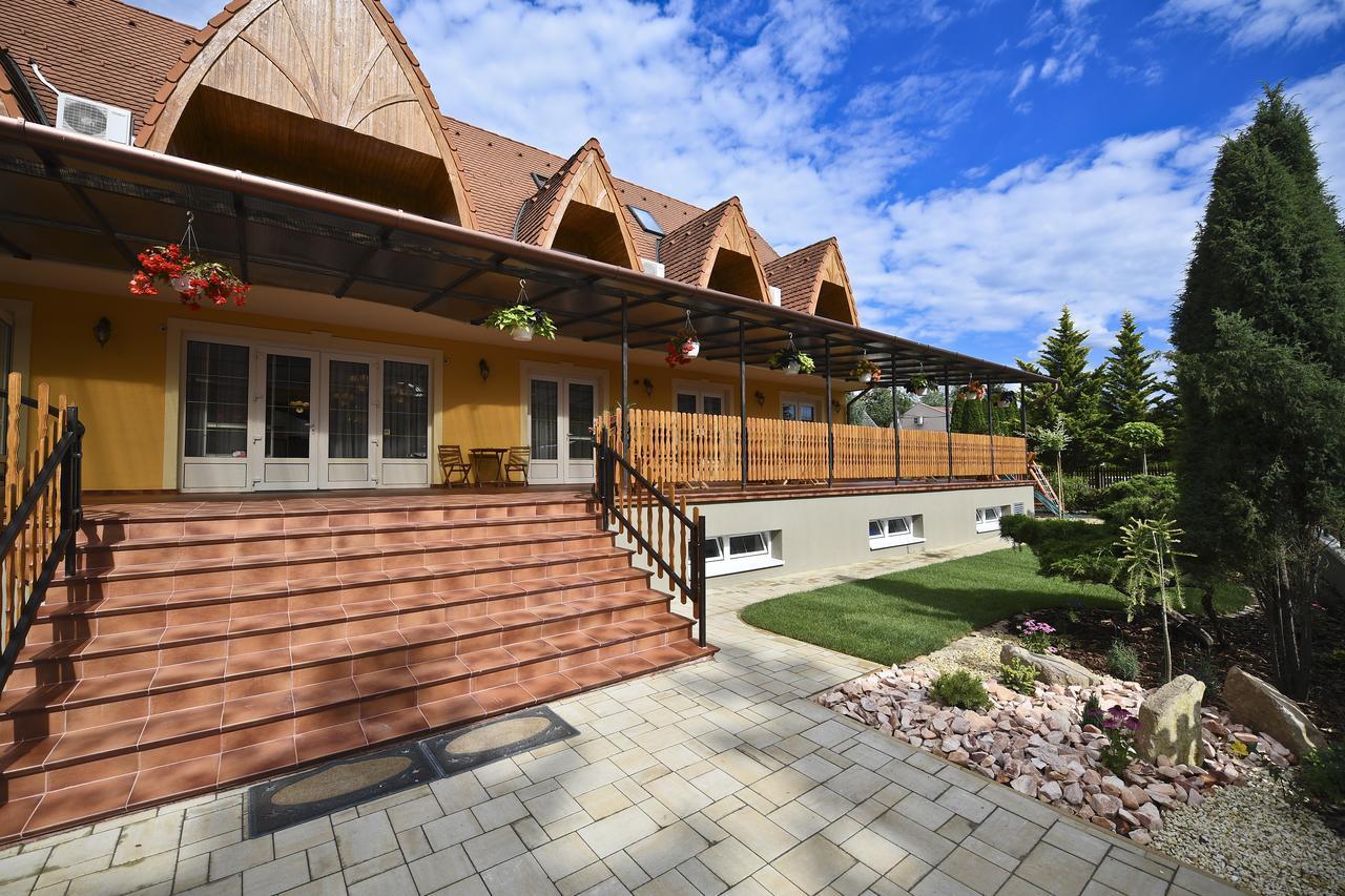 Rajna Villabridge&Spa Богач Экстерьер фото